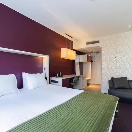 Hotel Amrath Airport
