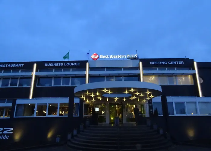 Amrath Airport Szálloda 4*