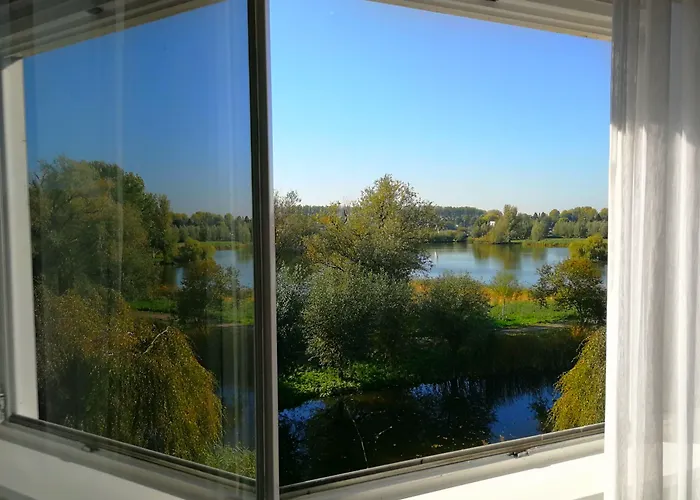 Amrath Airport Hotel 4*