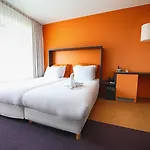 Amrath Airport 4*