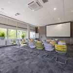 Amrath Airport 4*