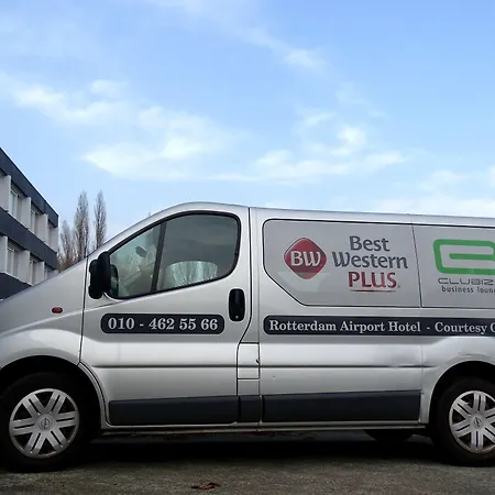 Hotel Amrath Airport 4*