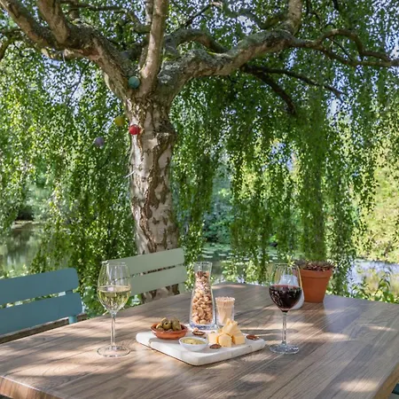 Hotel Amrath Airport