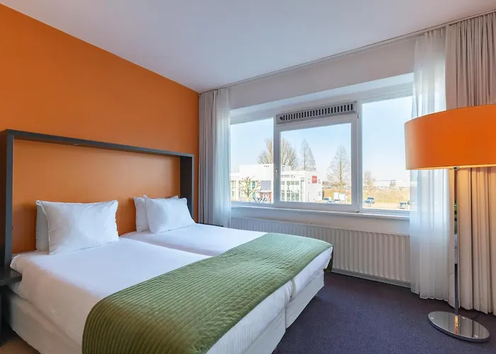 Hotel Amrath Airport