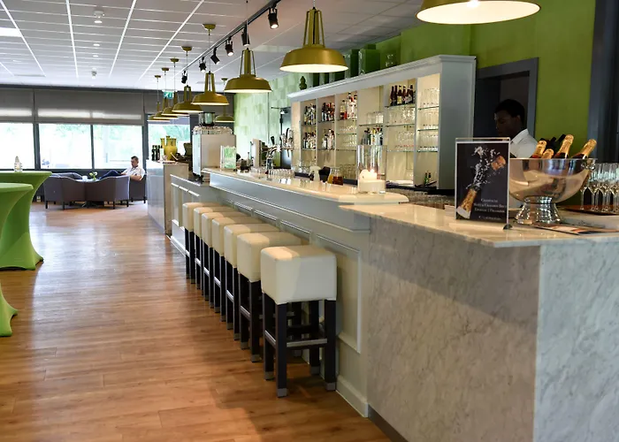 Amrath Airport 4* Ρότερνταμ