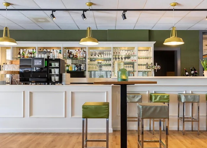 Amrath Airport Hotel 4*