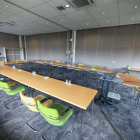 Amrath Airport 酒店