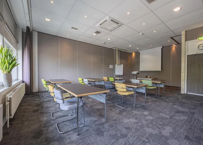 Amrâth Airport 4* Rotterdam